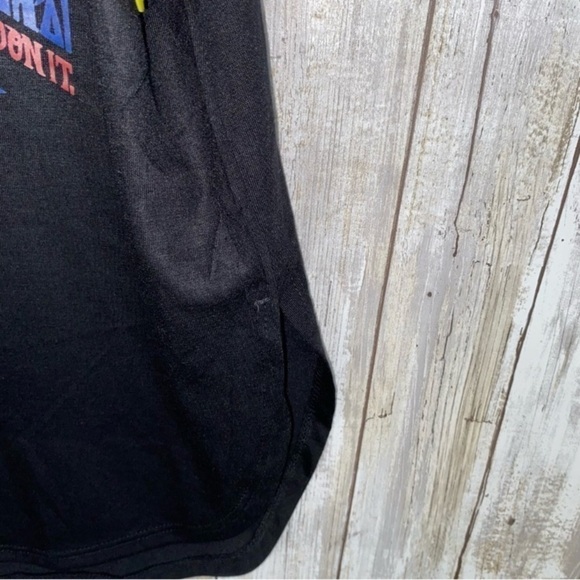 Def Leppard Worded Flag Black Tank - Picture 4 of 6